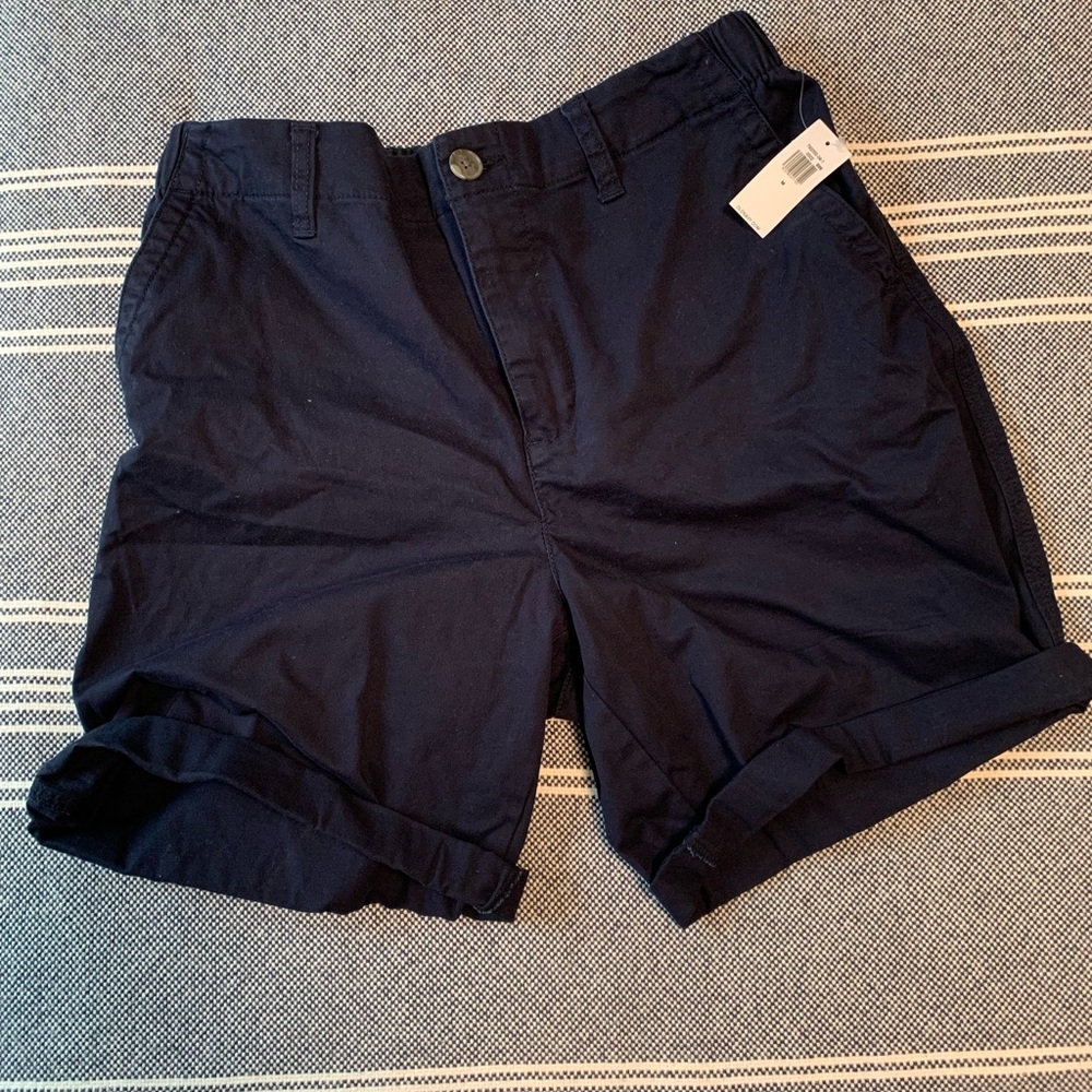 Old Navy, High-Waisted Chino Shorts, M